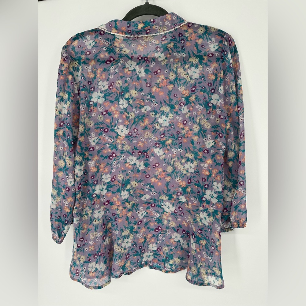 ModCloth Lavender Floral Chiffon Blouse Peter Pan Lace Collar Size L - Picture 7 of 10